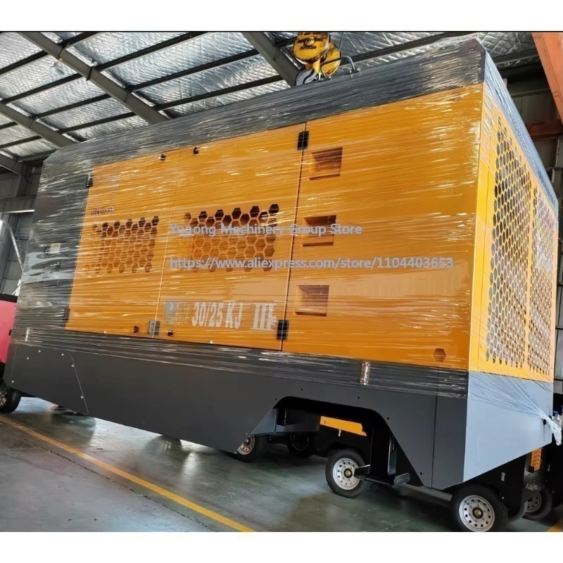 Heavy Equipment In Mining - 31m³/min 25Bar Rotary Screw Air Compressor,