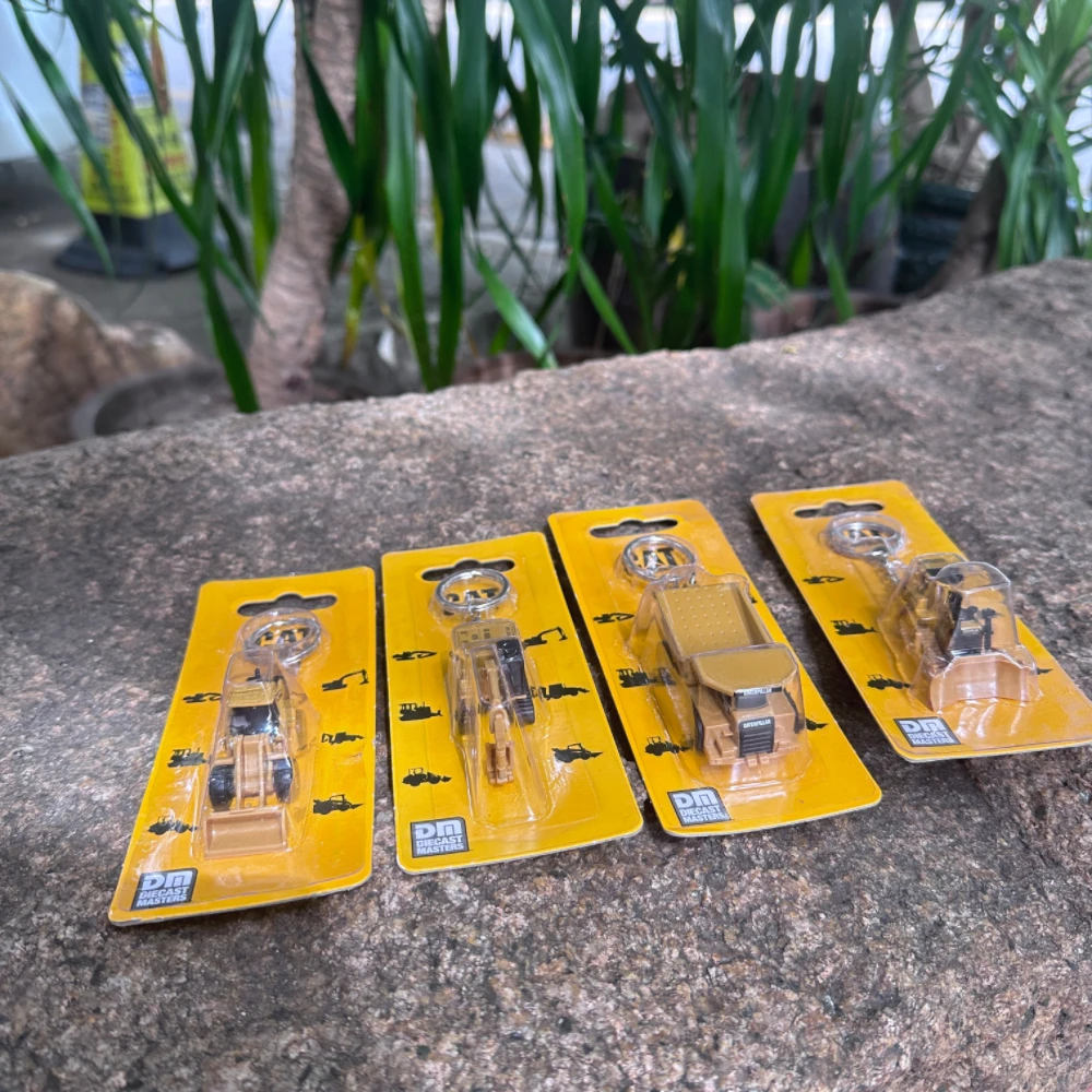 Diecast Mini Engineering Keych - Heavy Equipment Keychain recension och pris