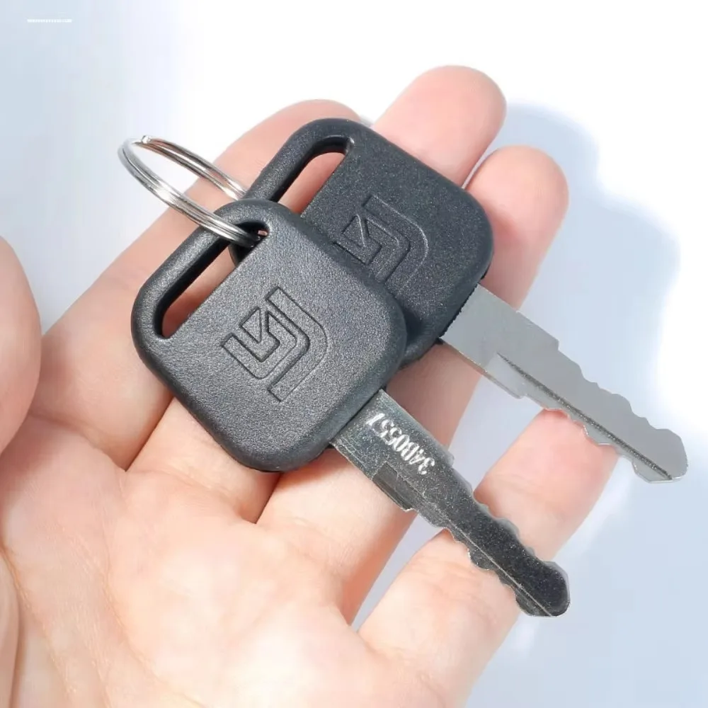 2PCS New 34B0557 Key with Bott - Heavy Equipment Keychain recension och pris