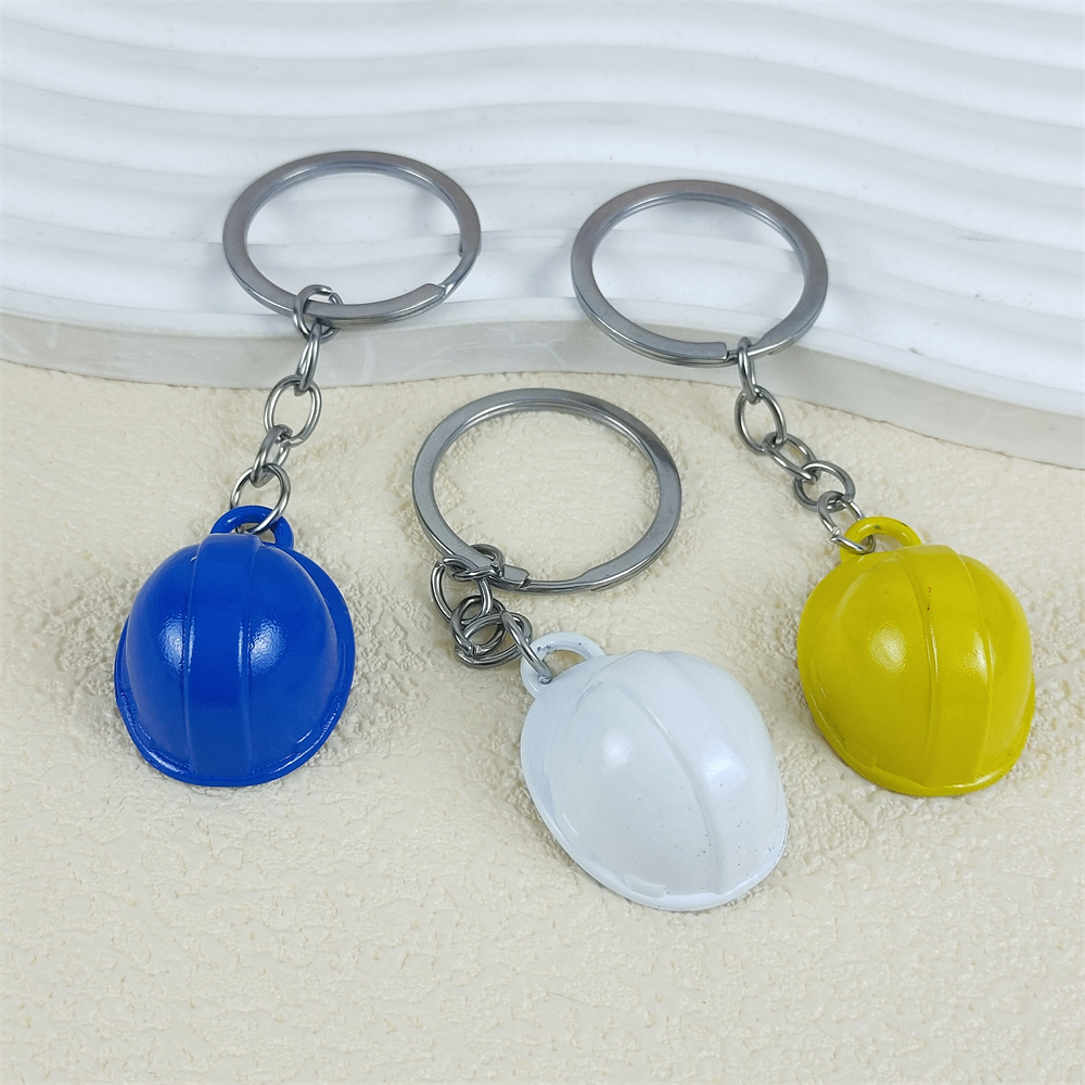 Colorful 3D Safety Hat Keychai - Heavy Equipment Keychain recension och pris