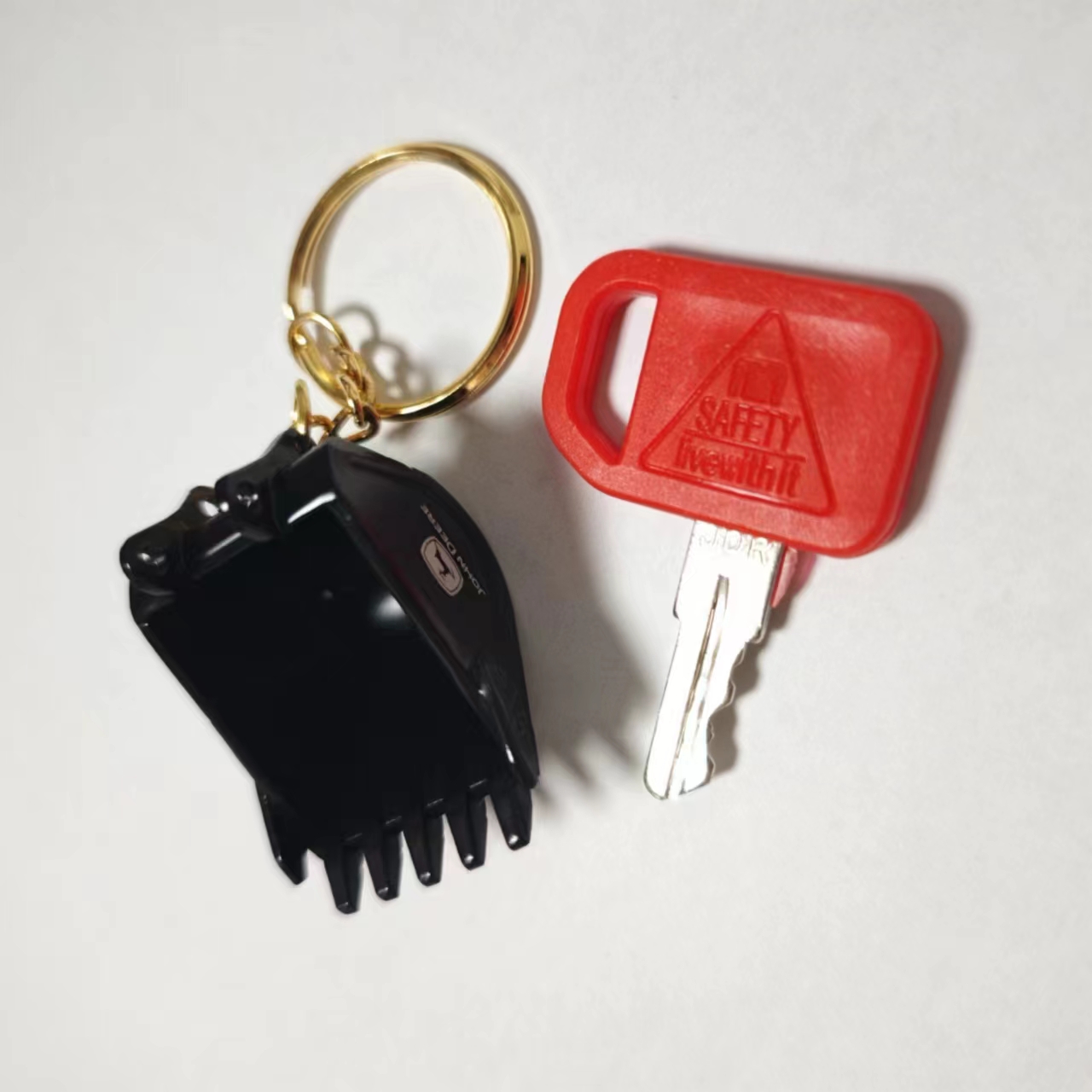 14PCS JDR For John Deere Excav - Heavy Equipment Keychain recension och pris